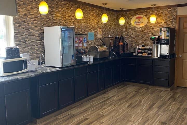 Breakfast area